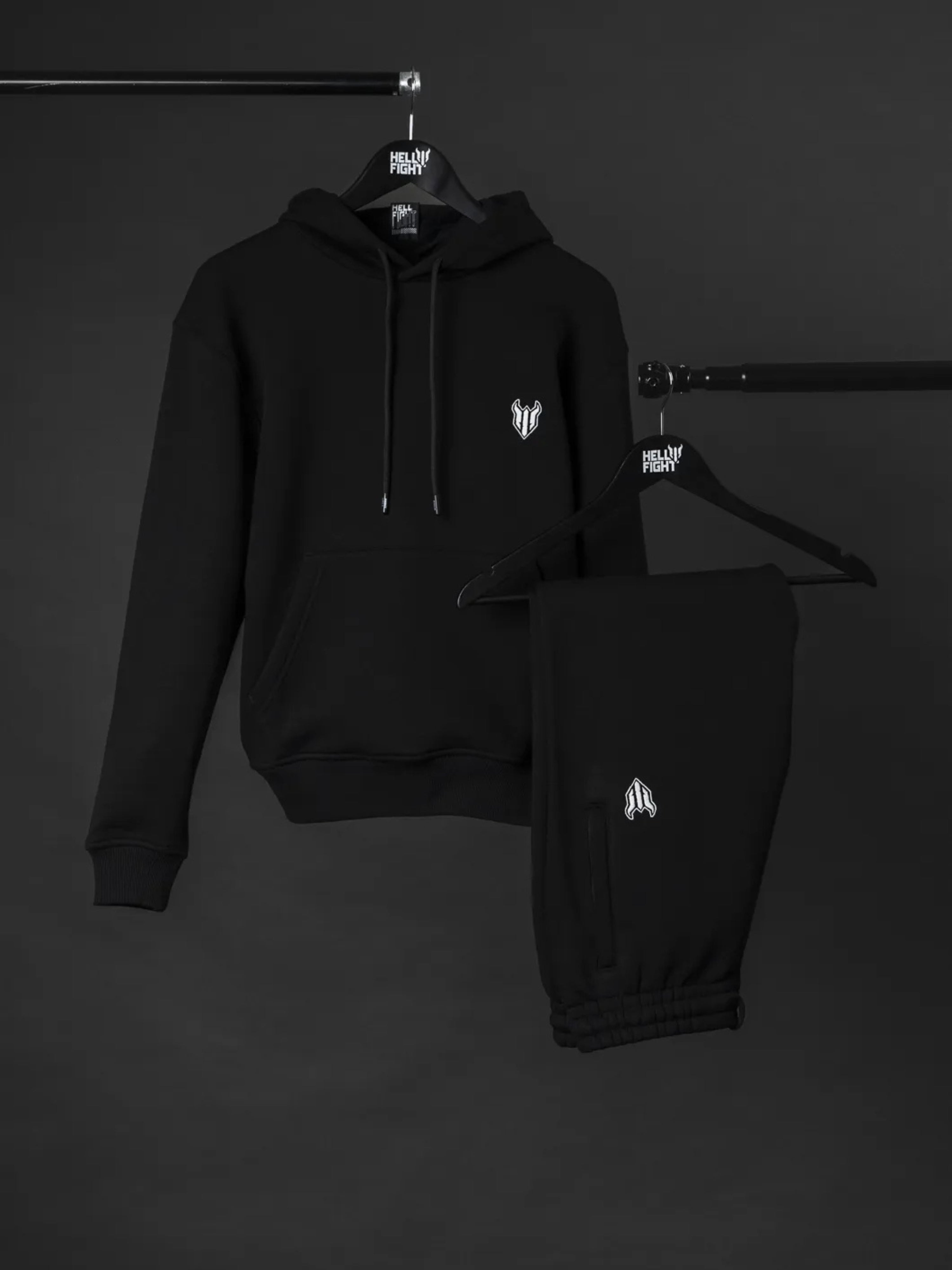HELL FIGHT Basic Hoodie Black - OnSize
