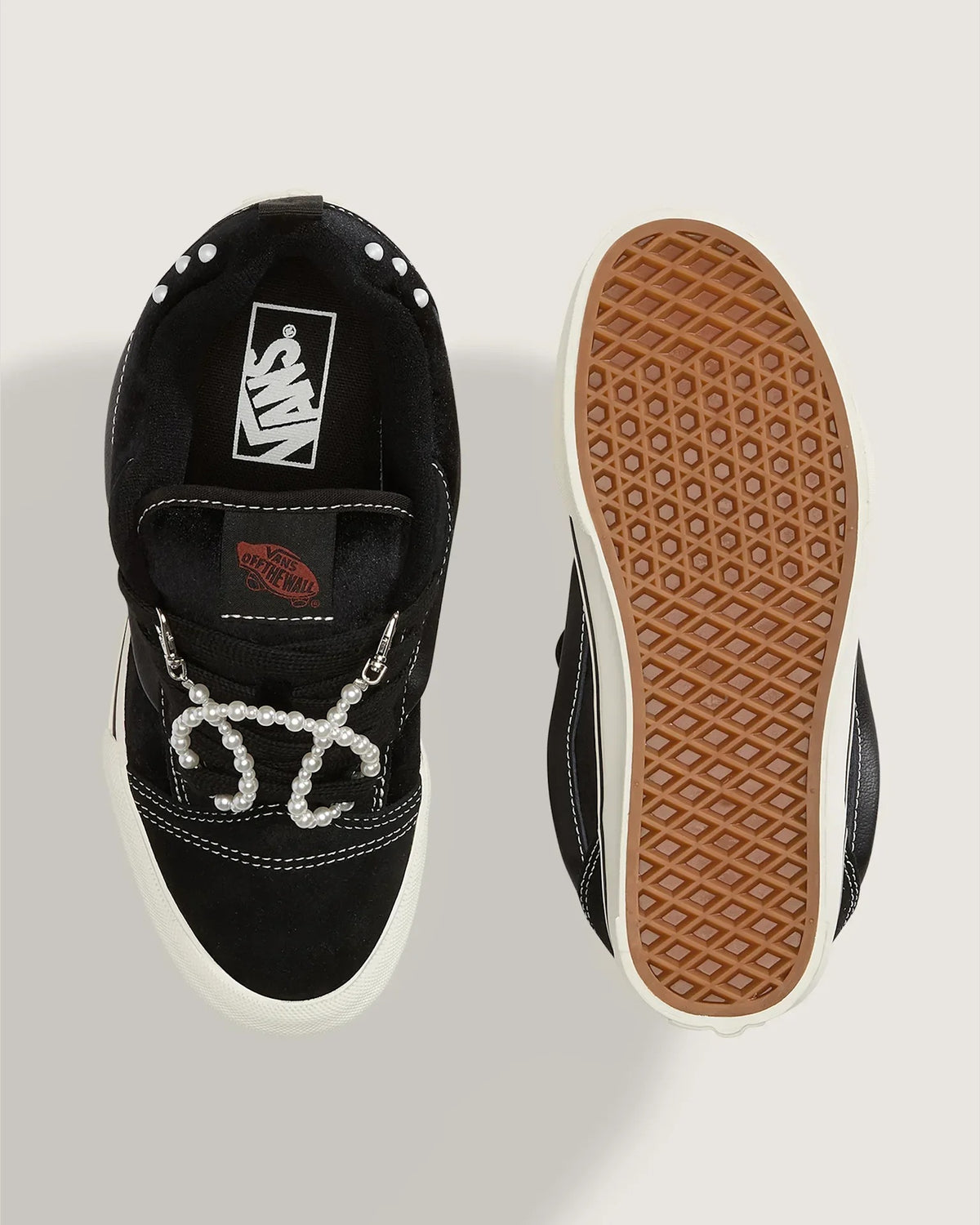 Vans Knu Skool Pearl Suede Black - OnSize