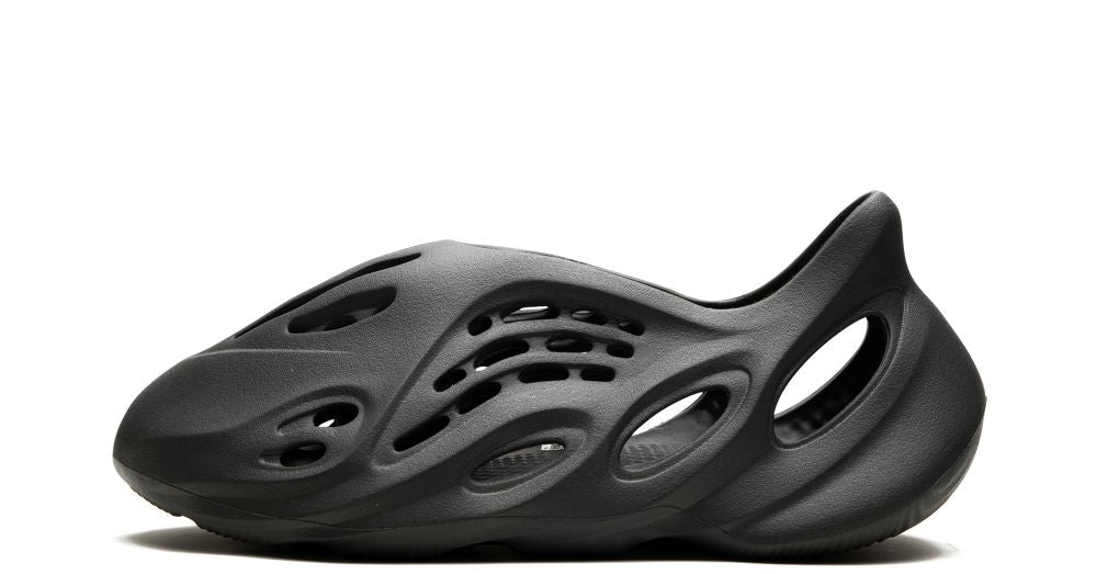 adidas Yeezy Foam RNR Carbon - OnSize