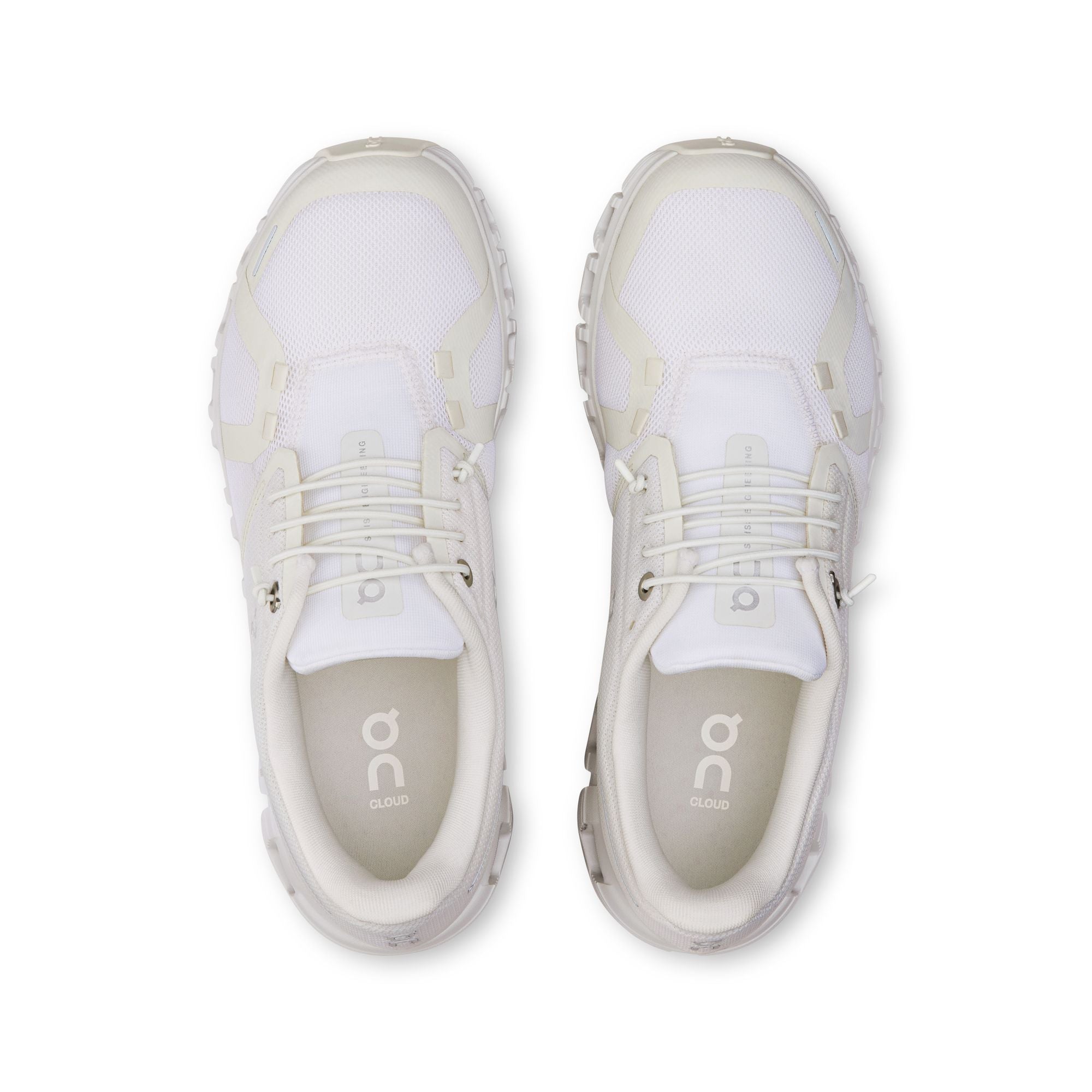 On Running Cloud 6 White (Women's)